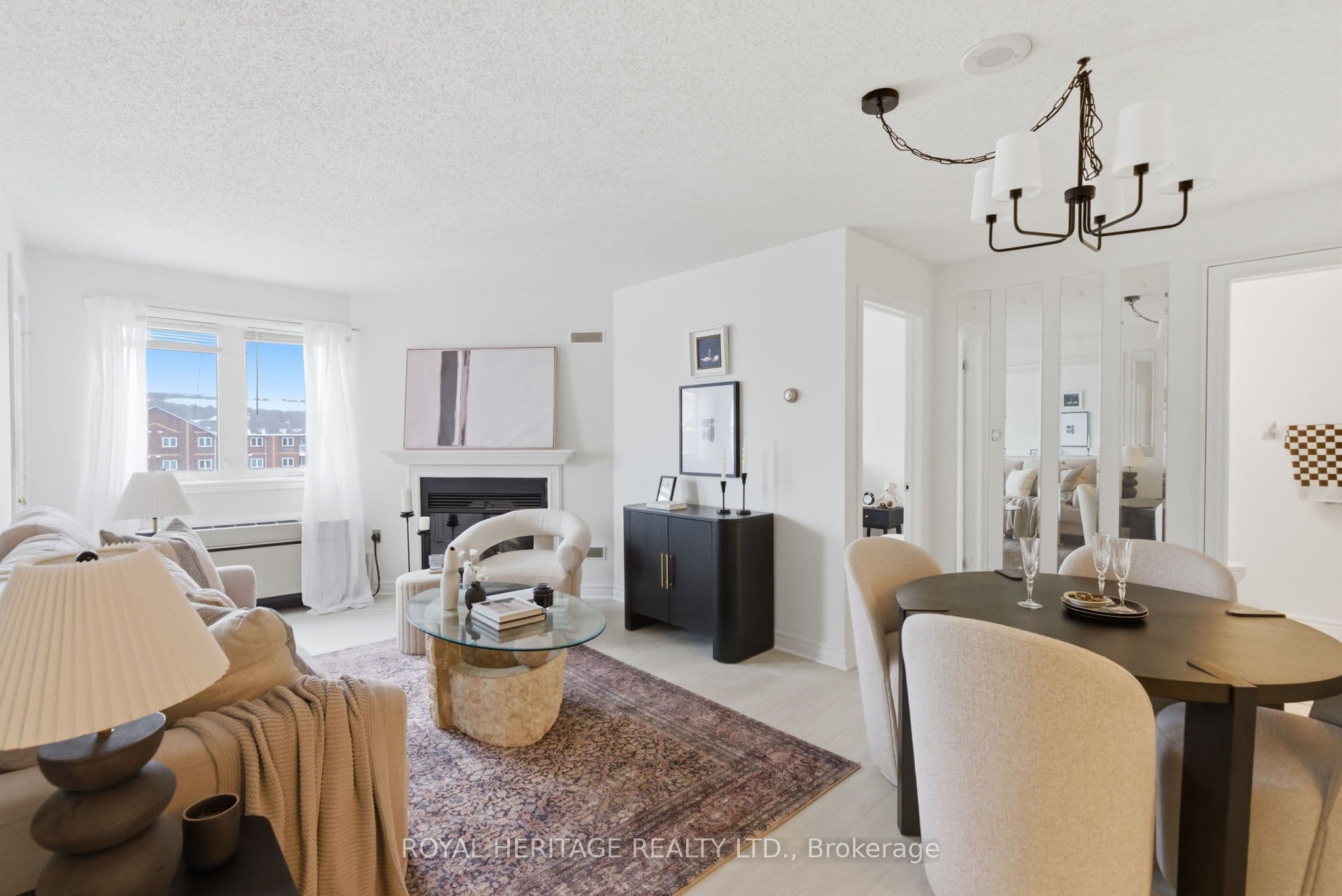 195 Lake Driveway N/a, Ajax - Condo Apartment