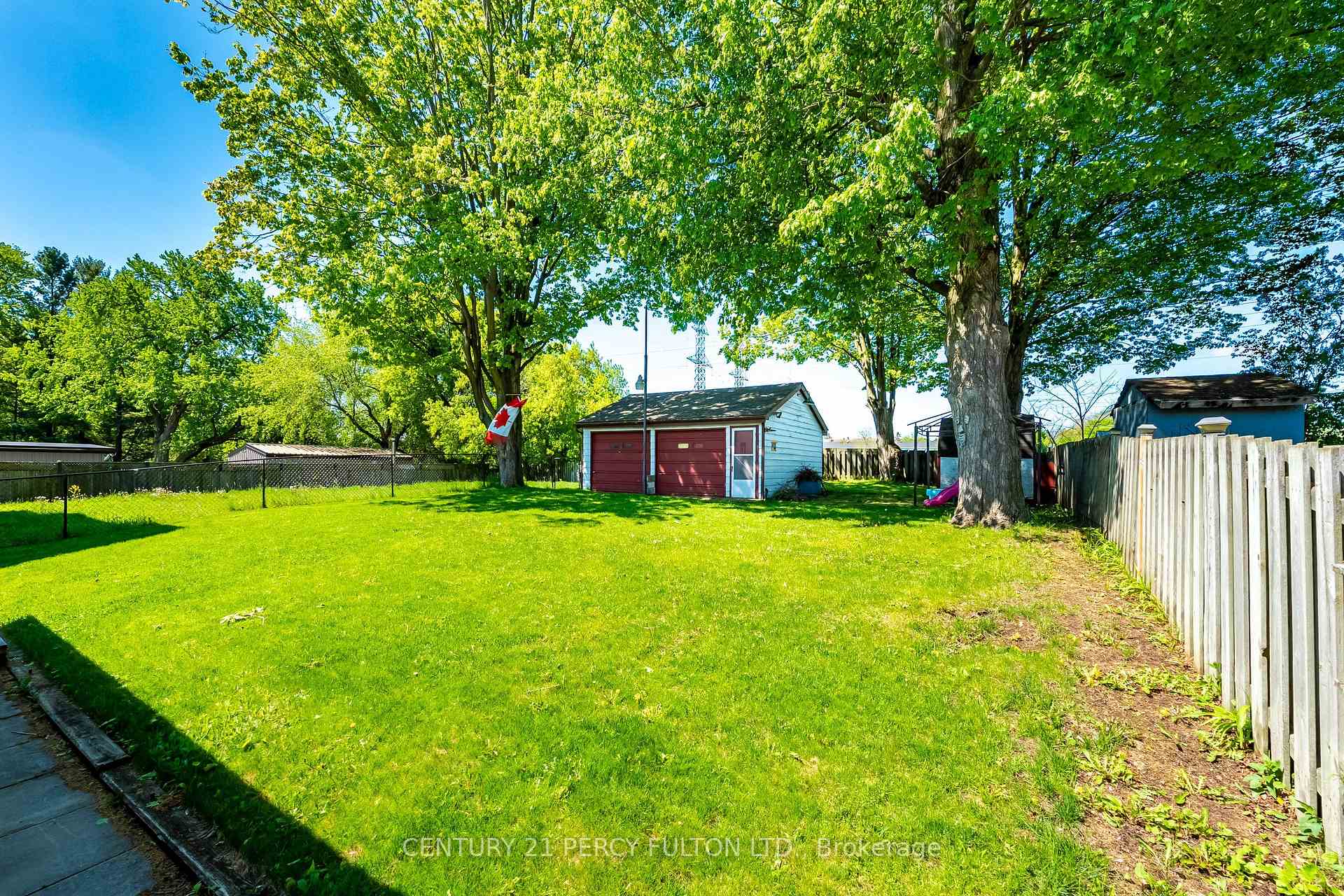 1986 Guild Road, Pickering, ON L1V 1Y1