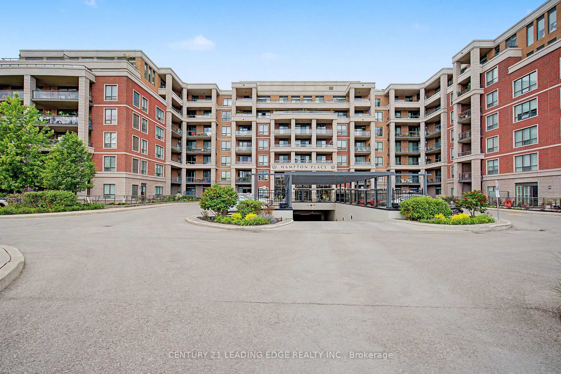 25 Baker Hill Boulevard 312, Whitchurch-Stouffville, ON L4A 1P8