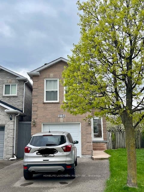 1354 Hazel mccleary Drive, Oakville, ON, 1004 - CV Clearview