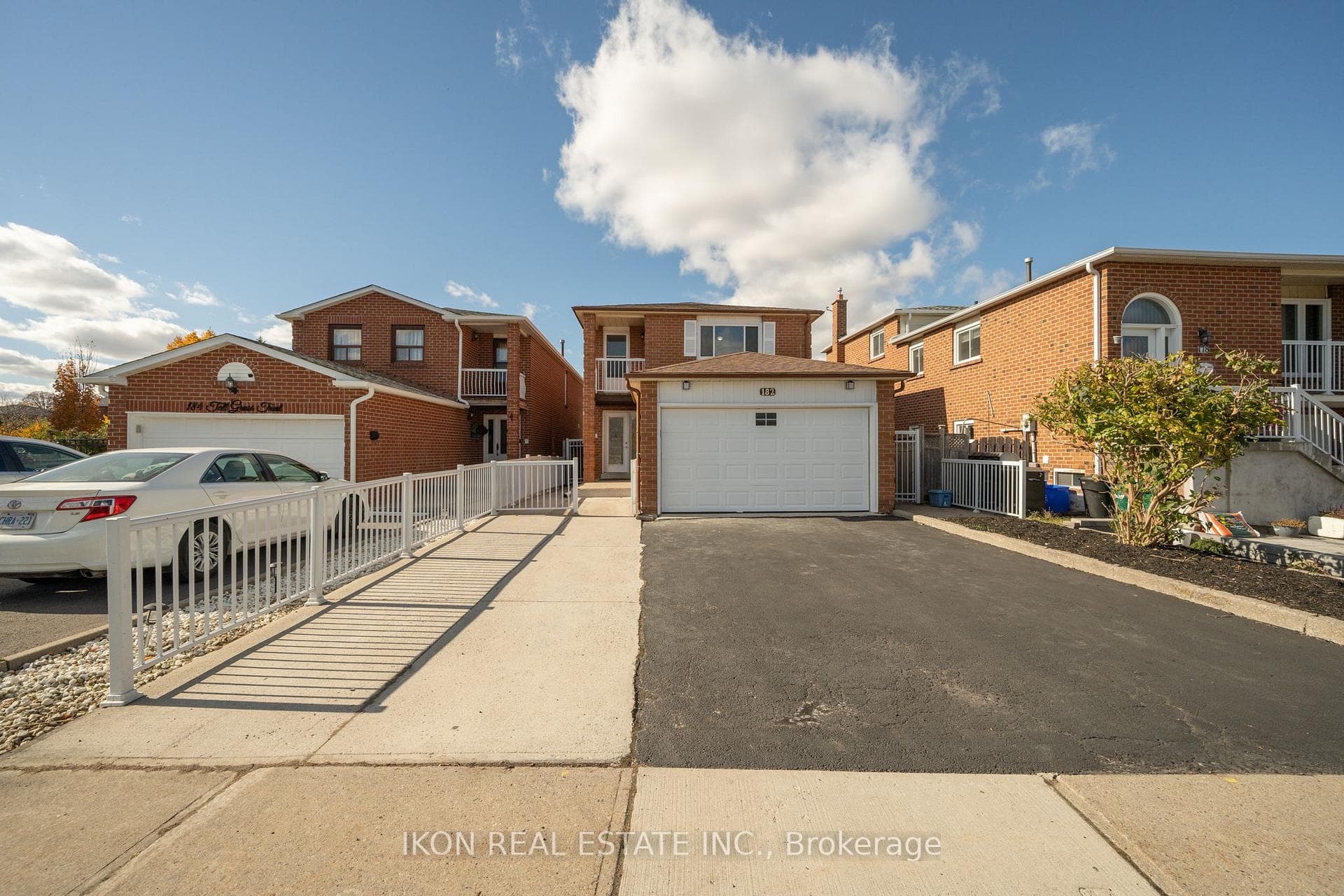 182 Tall Grass Trail, Vaughan, ON L4L 3P8