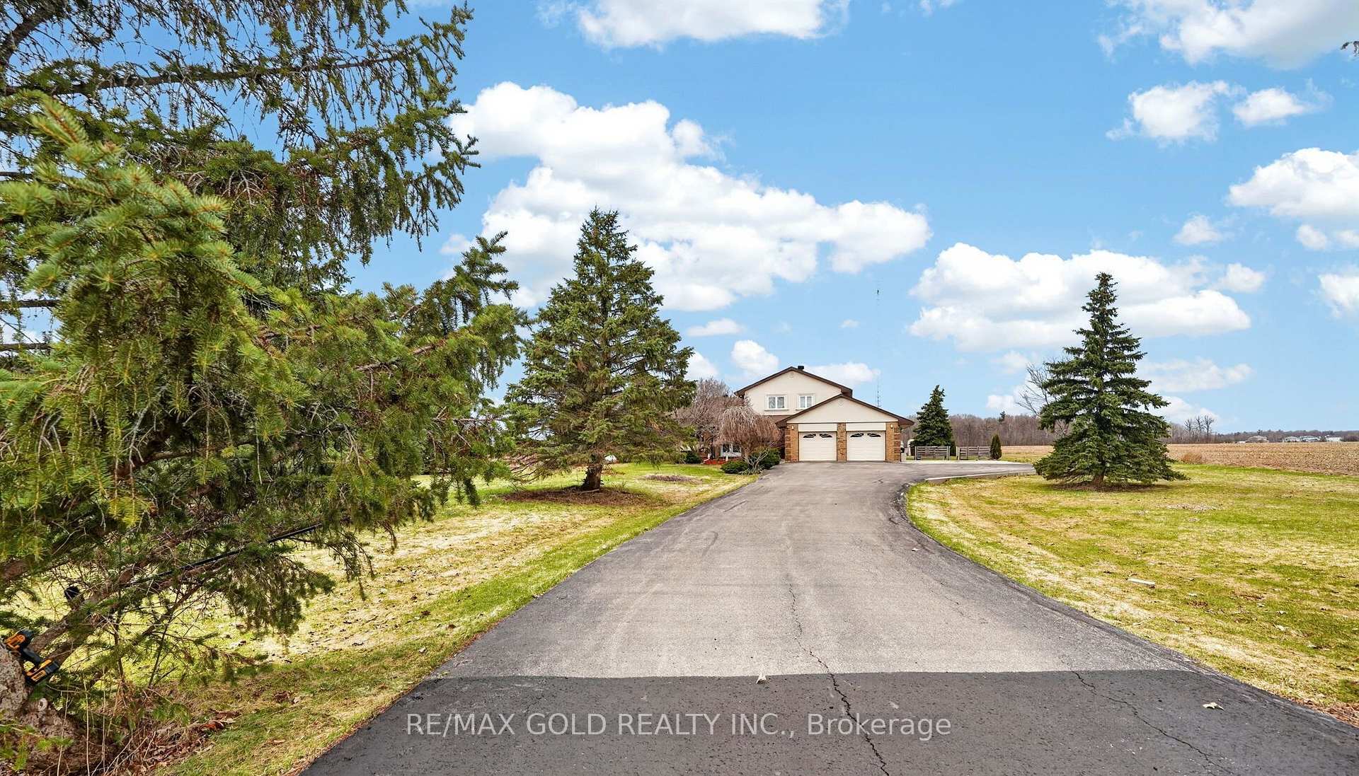 752 Old School Road, Caledon, ON L7C 0V6