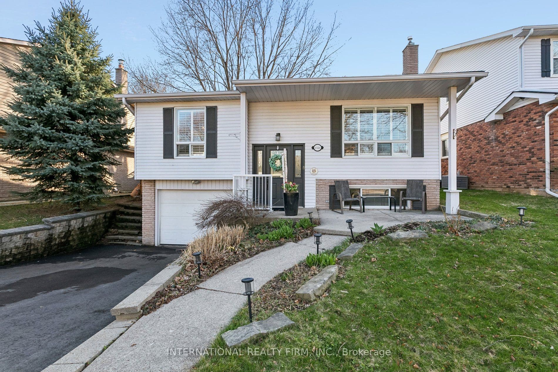 1326 Roxborough Crescent, Burlington, ON, Palmer