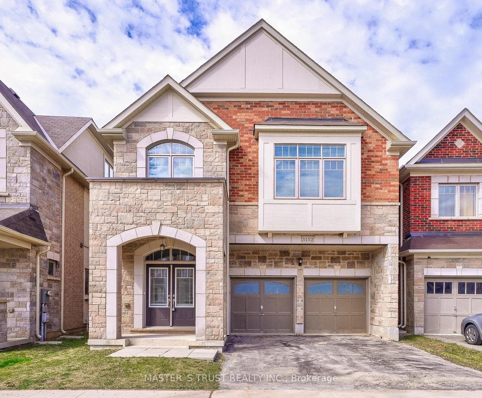3152 Goodyear Road E, Burlington, ON L7M 1A2