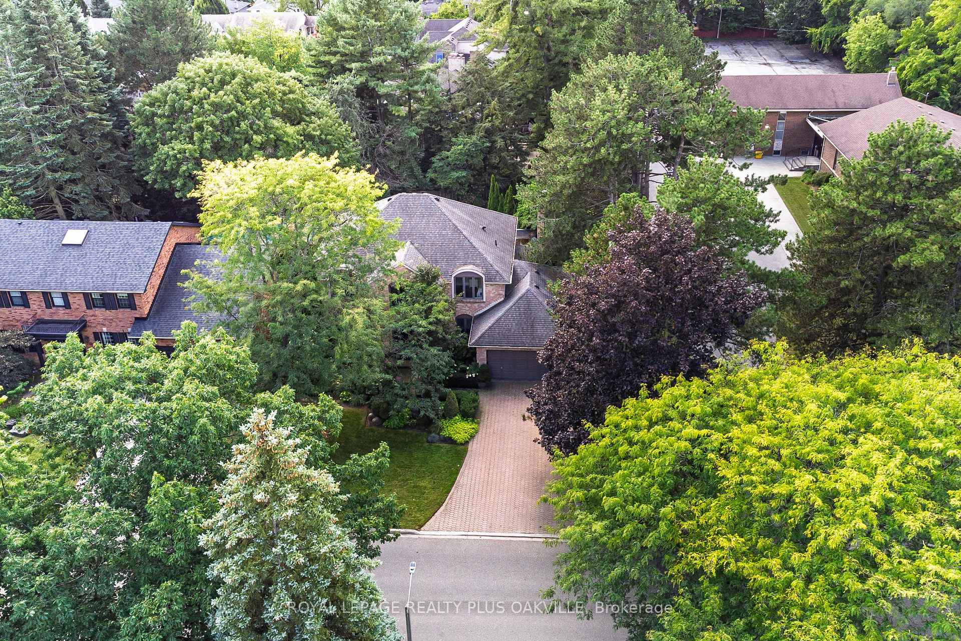 356 Shoreacres Road, Burlington, ON L7L 2H5