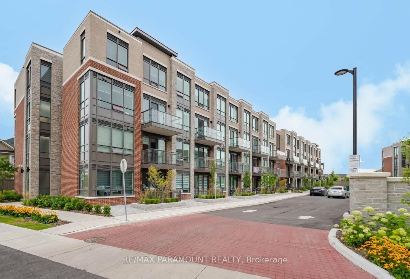 85 Attmar Drive, Brampton - Condo Town