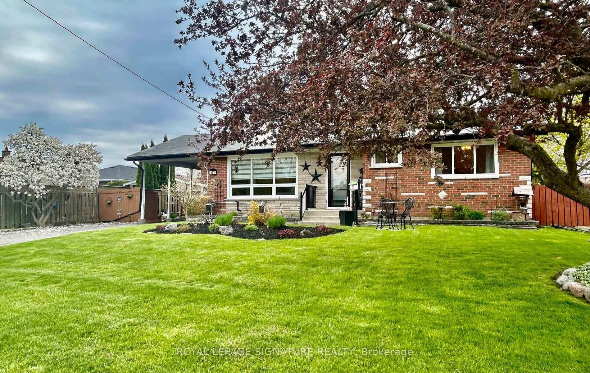 522 Rosmere Street, Oshawa, ON L1J 5H6