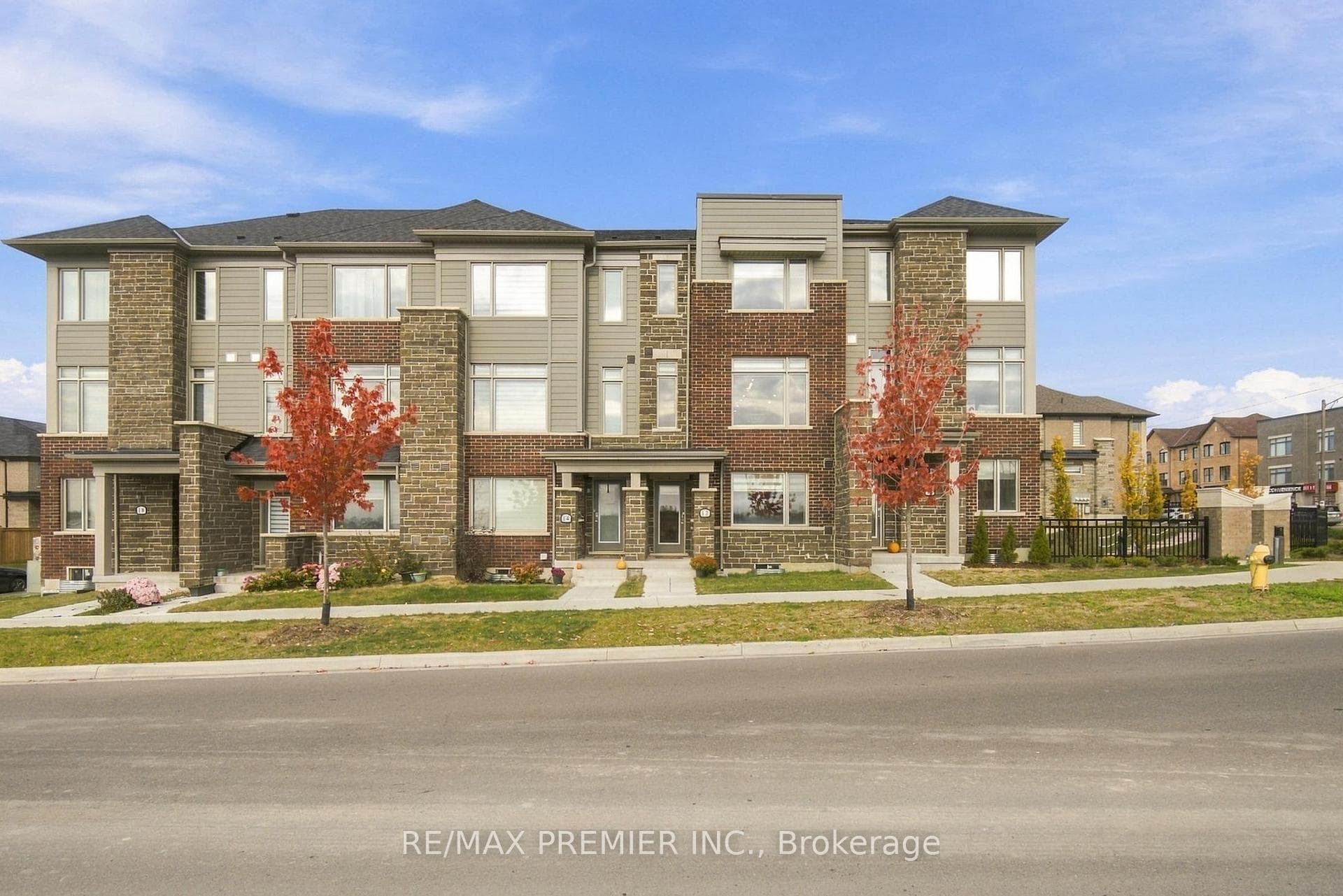 12 Busato Drive, Whitchurch-Stouffville, ON L4A 5G2