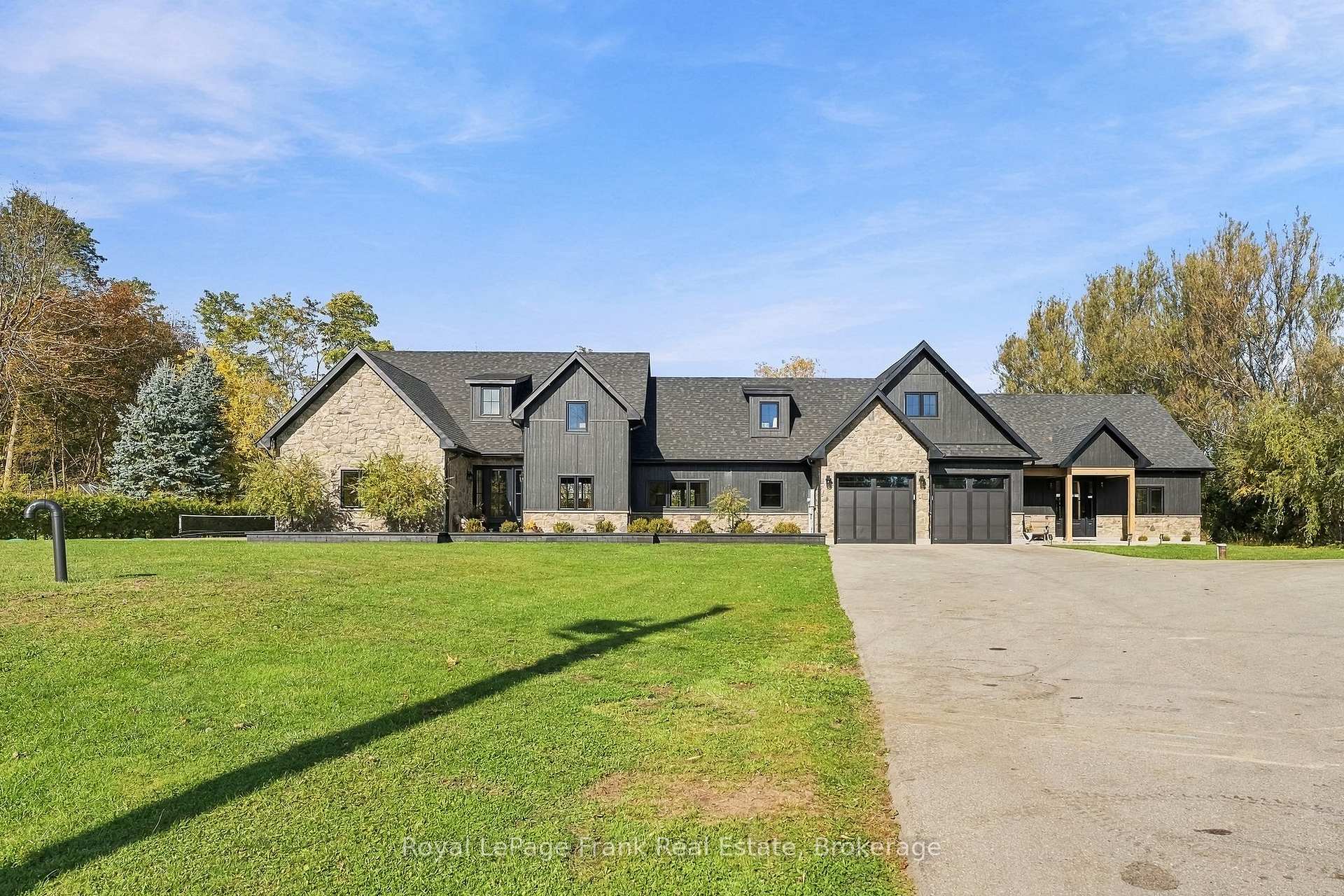 150 Percy Crescent, Scugog, ON L9L 1B4