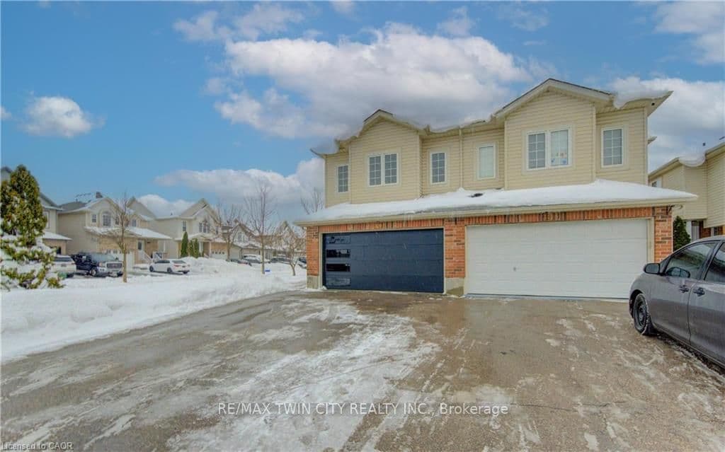 40 Red Clover Street, Kitchener - Semi-Detached