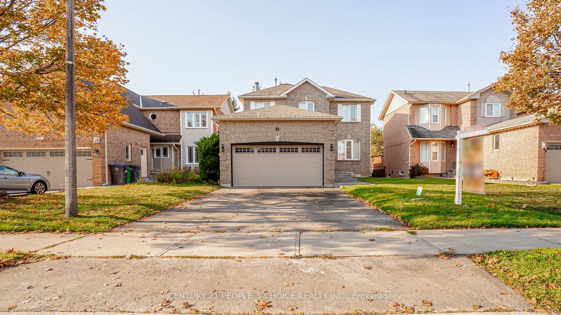 31 Vivians Crescent, Brampton, ON L6Y 4V1