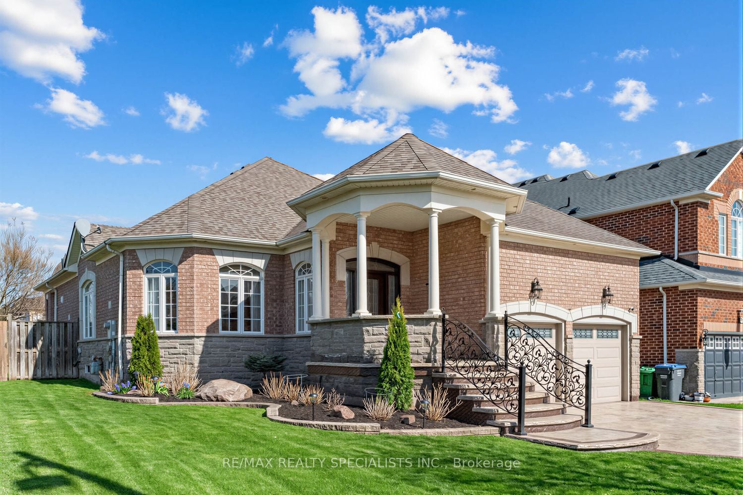 946 Brass Winds Place, Mississauga - Detached