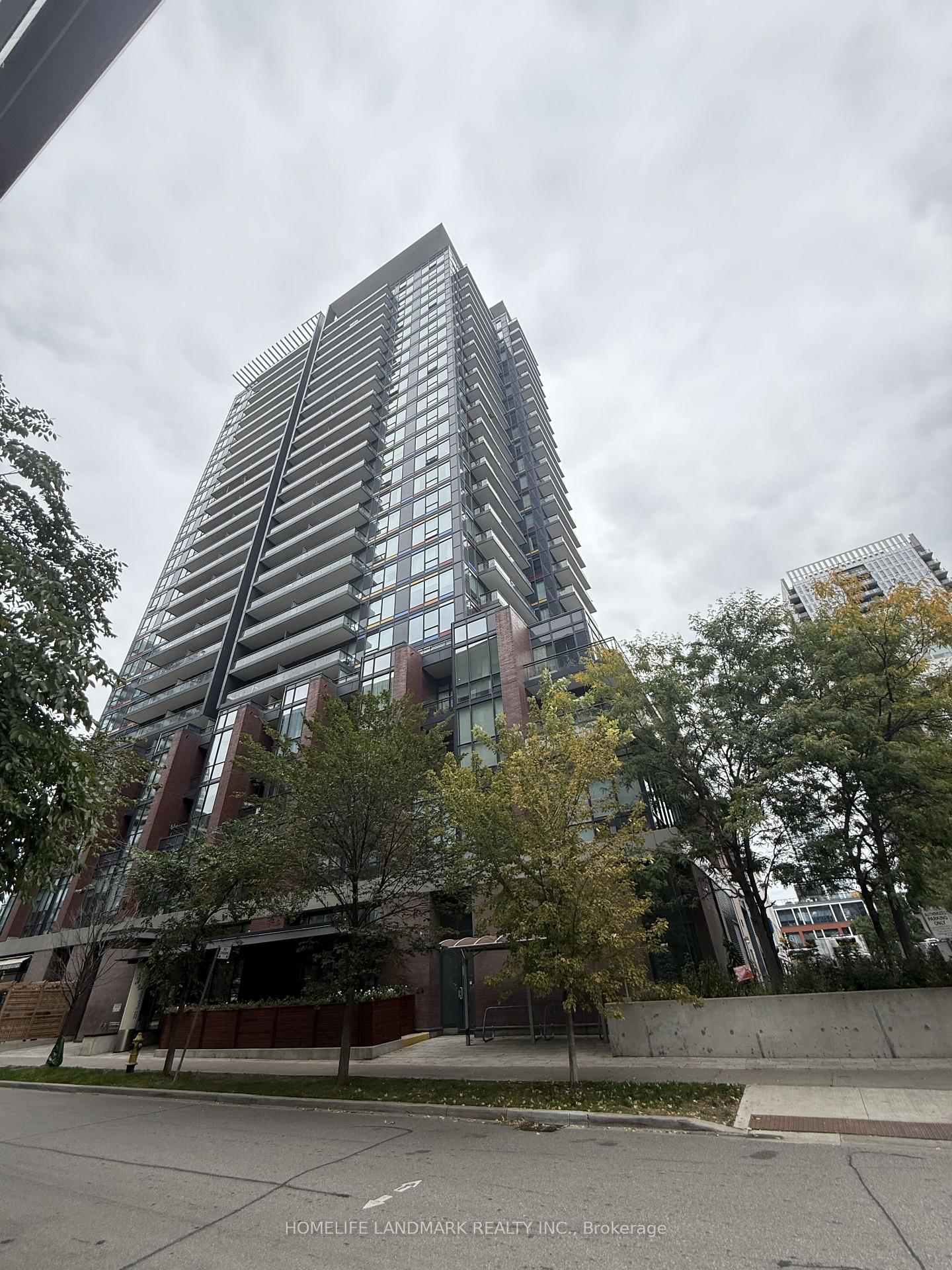 225 Sackville Street 1901, Toronto, ON M5A 3H1