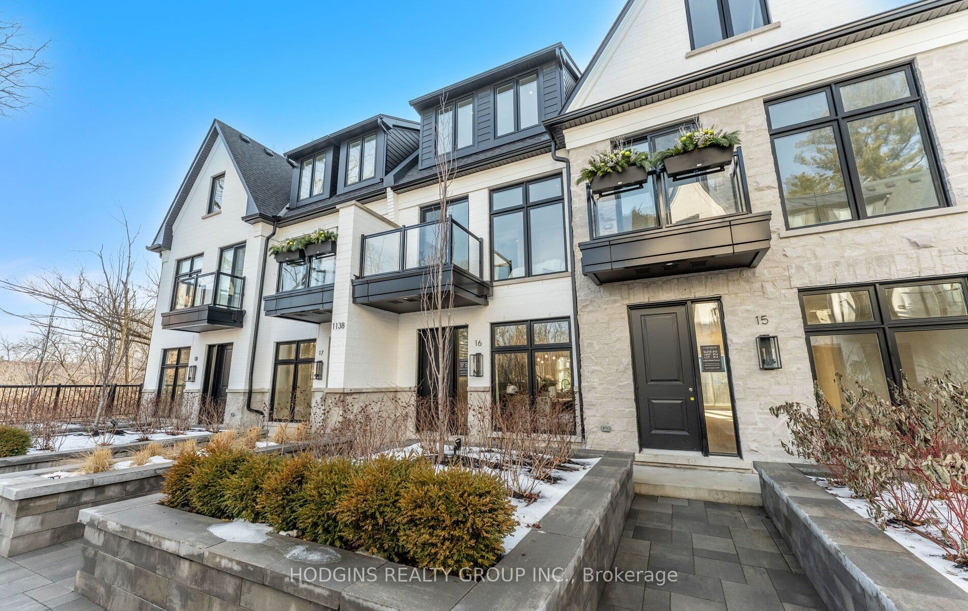 1136 Mona Road, Mississauga - Condo Town