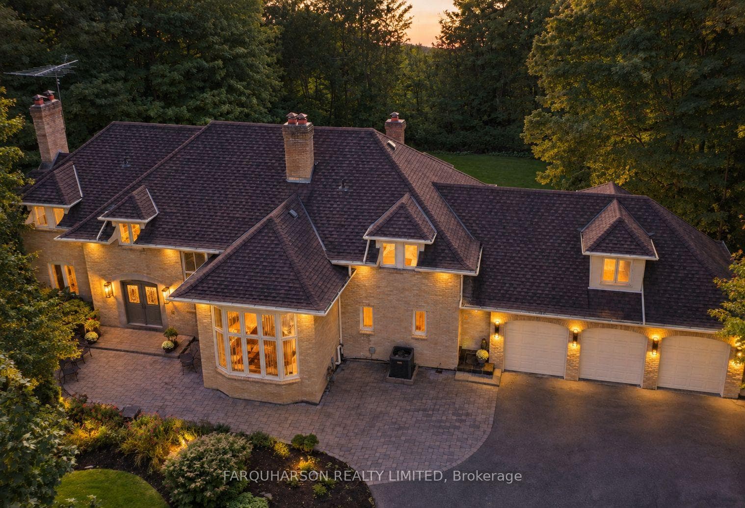 15 Skyridge Court, Whitchurch-Stouffville, ON L4A 2C4