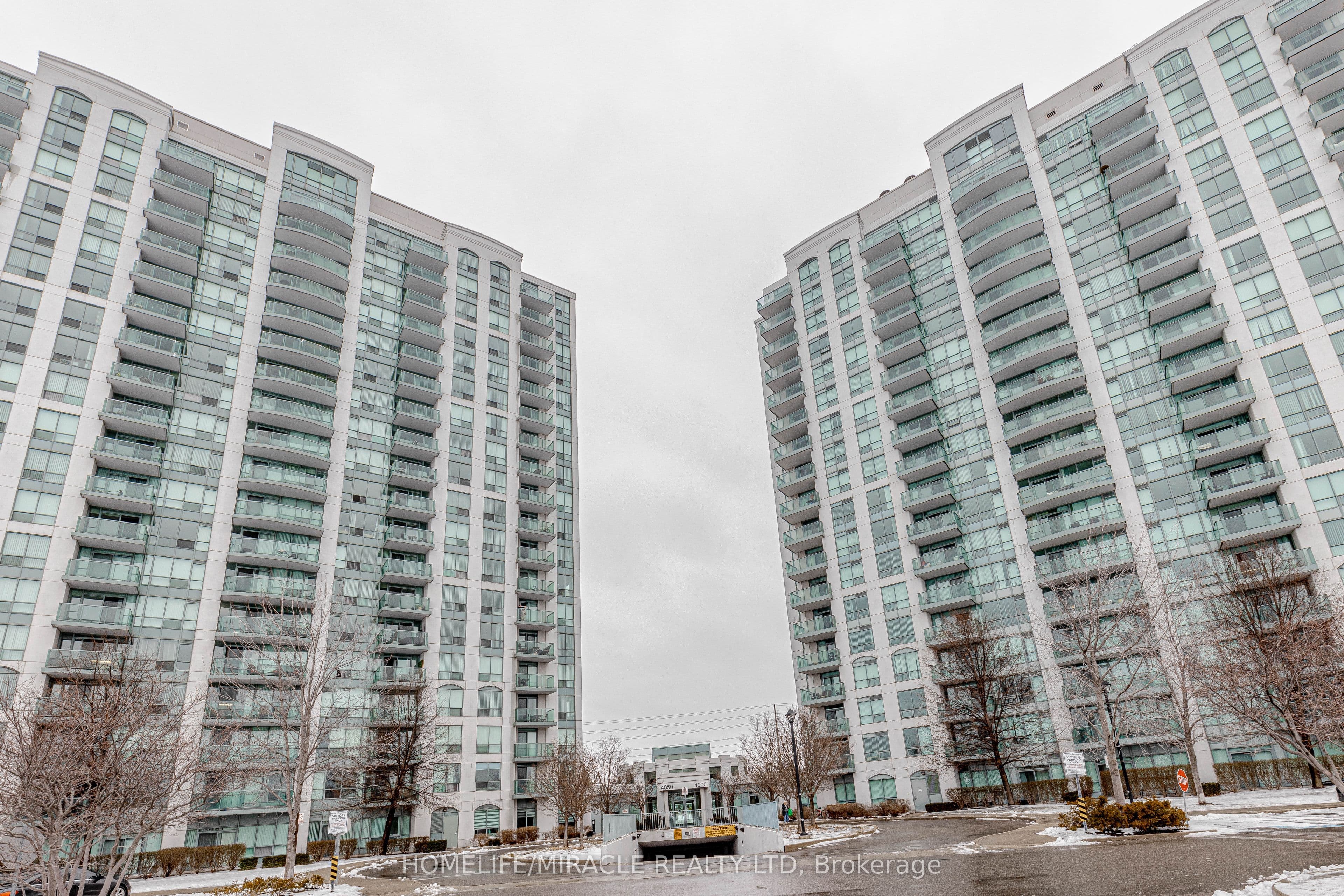 4850 Glen Erin Drive, Mississauga - Condo Apartment