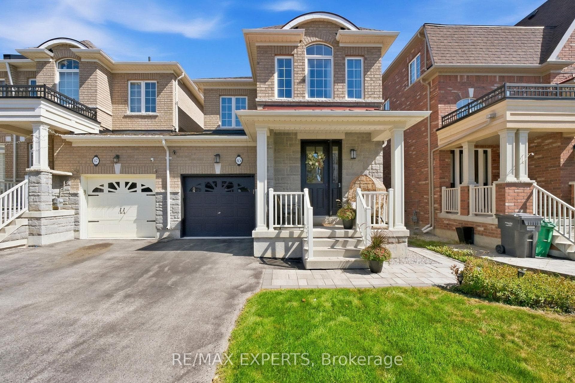 45 Maple Trail Road, Caledon, ON L7C 2C7