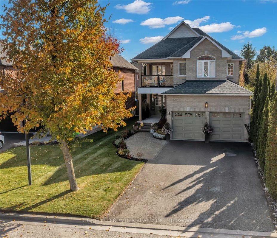 62 Russell Barton Lane, Uxbridge, ON L9P 1Z2