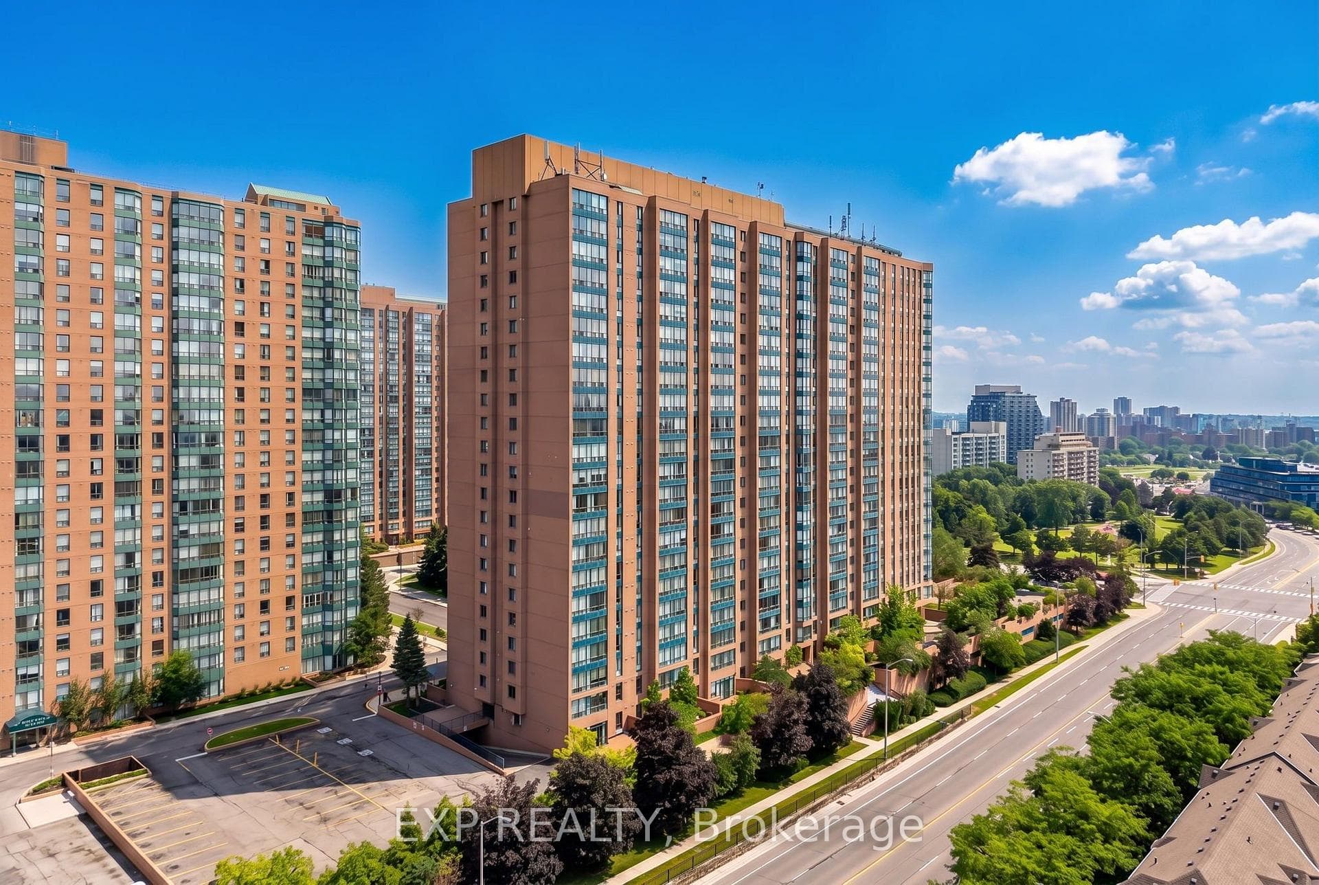 155 Hillcrest Avenue 1114, Mississauga, ON L5B 3Z2