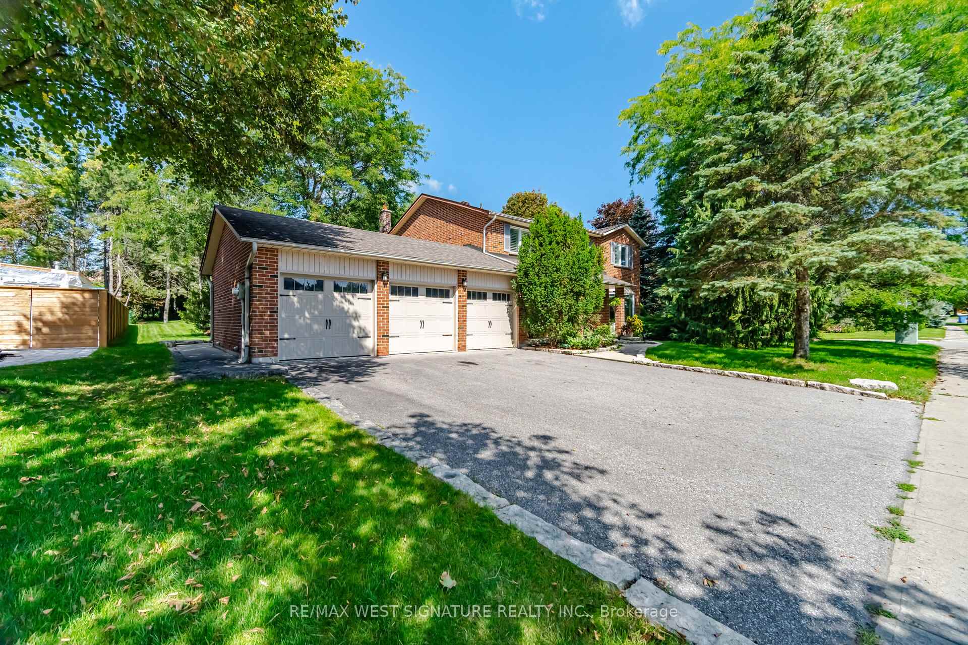 140 Hill Farm Road, King, ON L0G 1N0