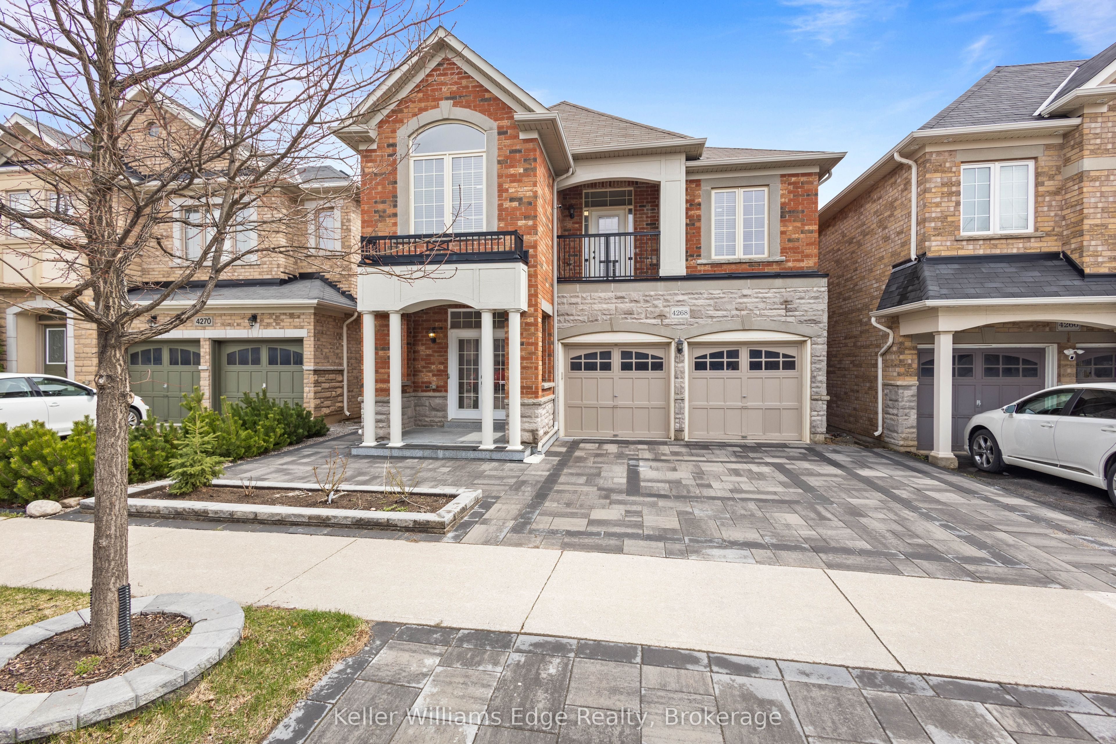 4268 Murvel Avenue, Burlington - Detached
