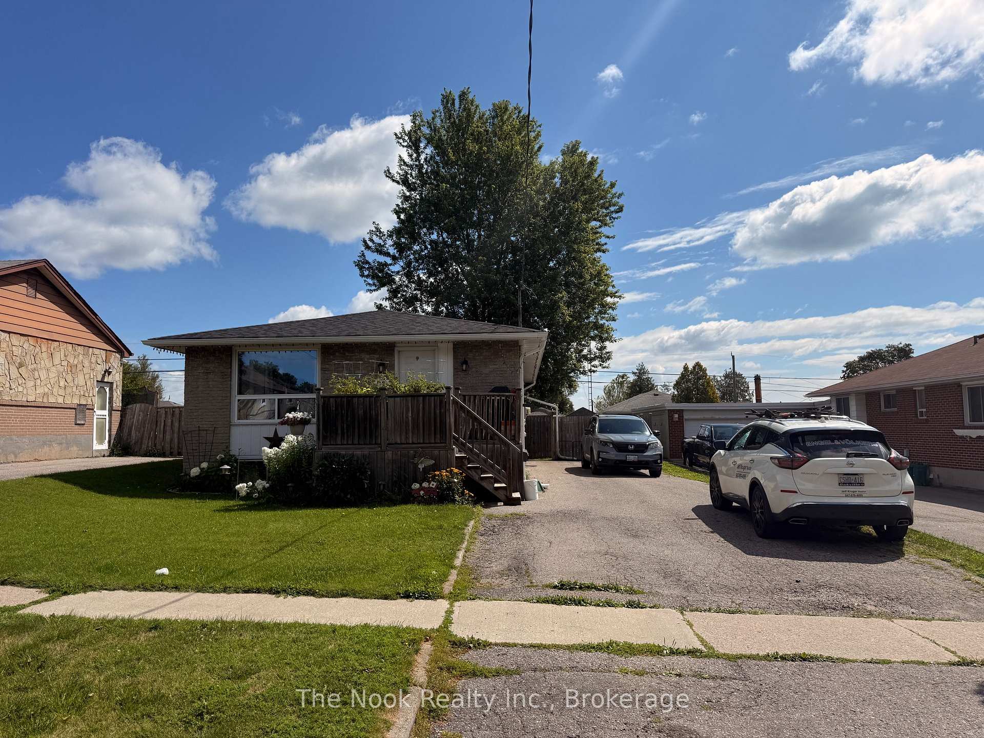 1321 Cedar Street, Oshawa, ON L1J 3S4