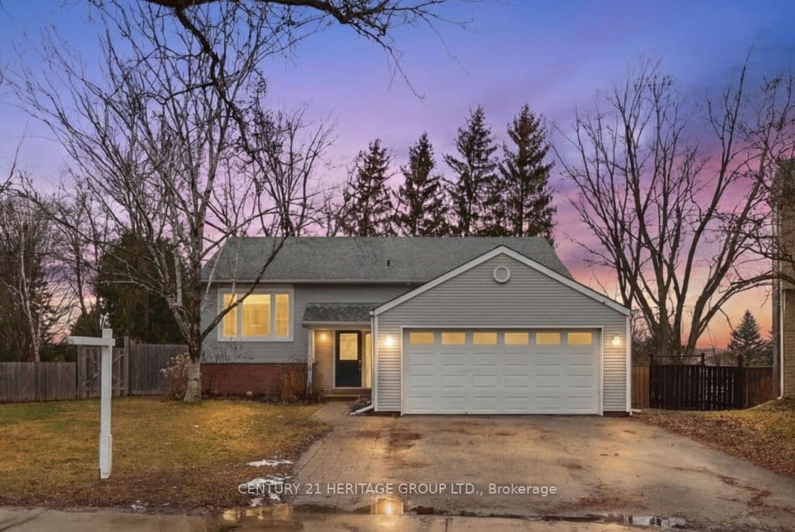 28 Pegg's Crescent, East Gwillimbury - Detached