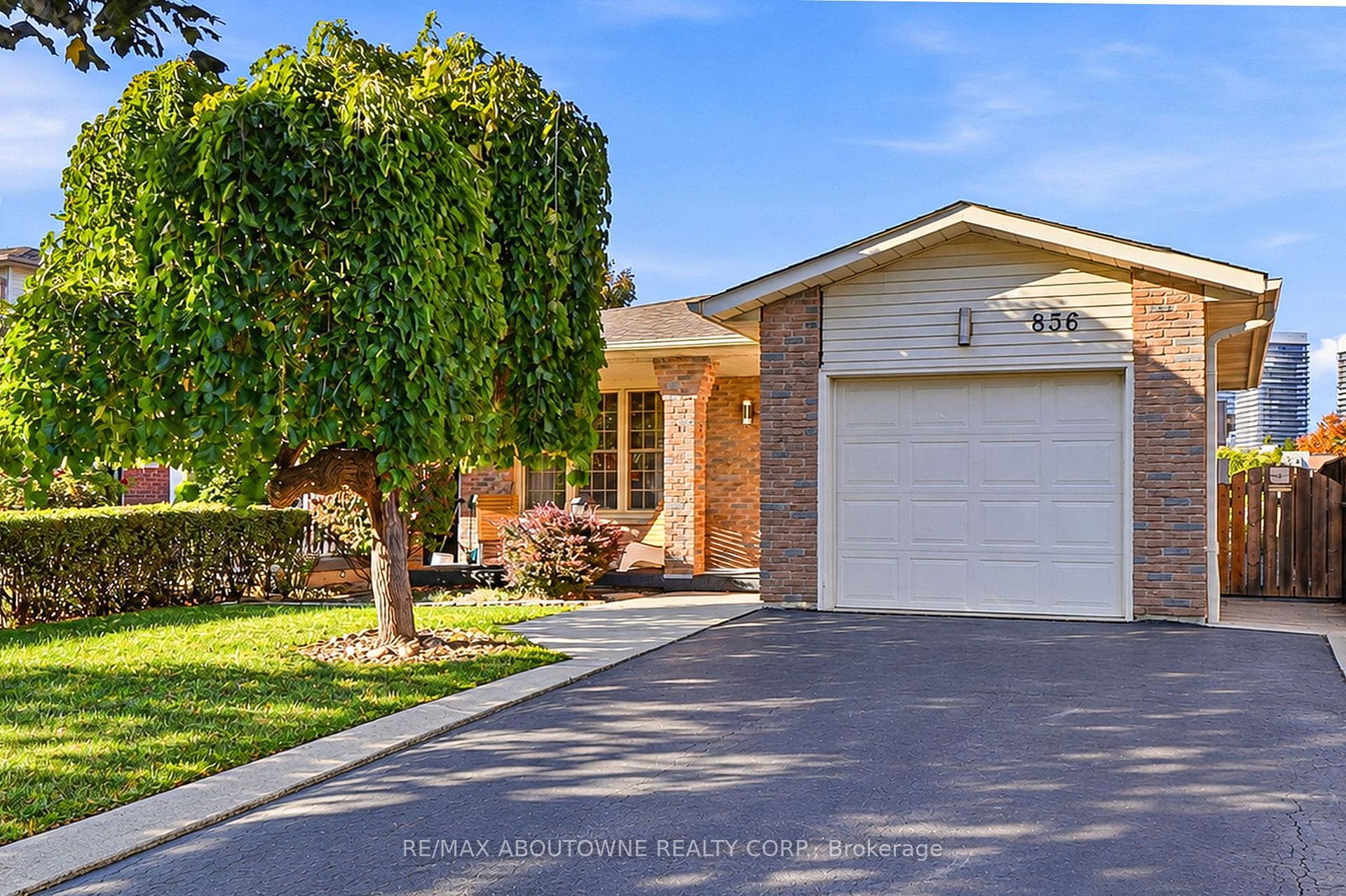 836 Coulson Avenue, Milton, ON L9T 4K5