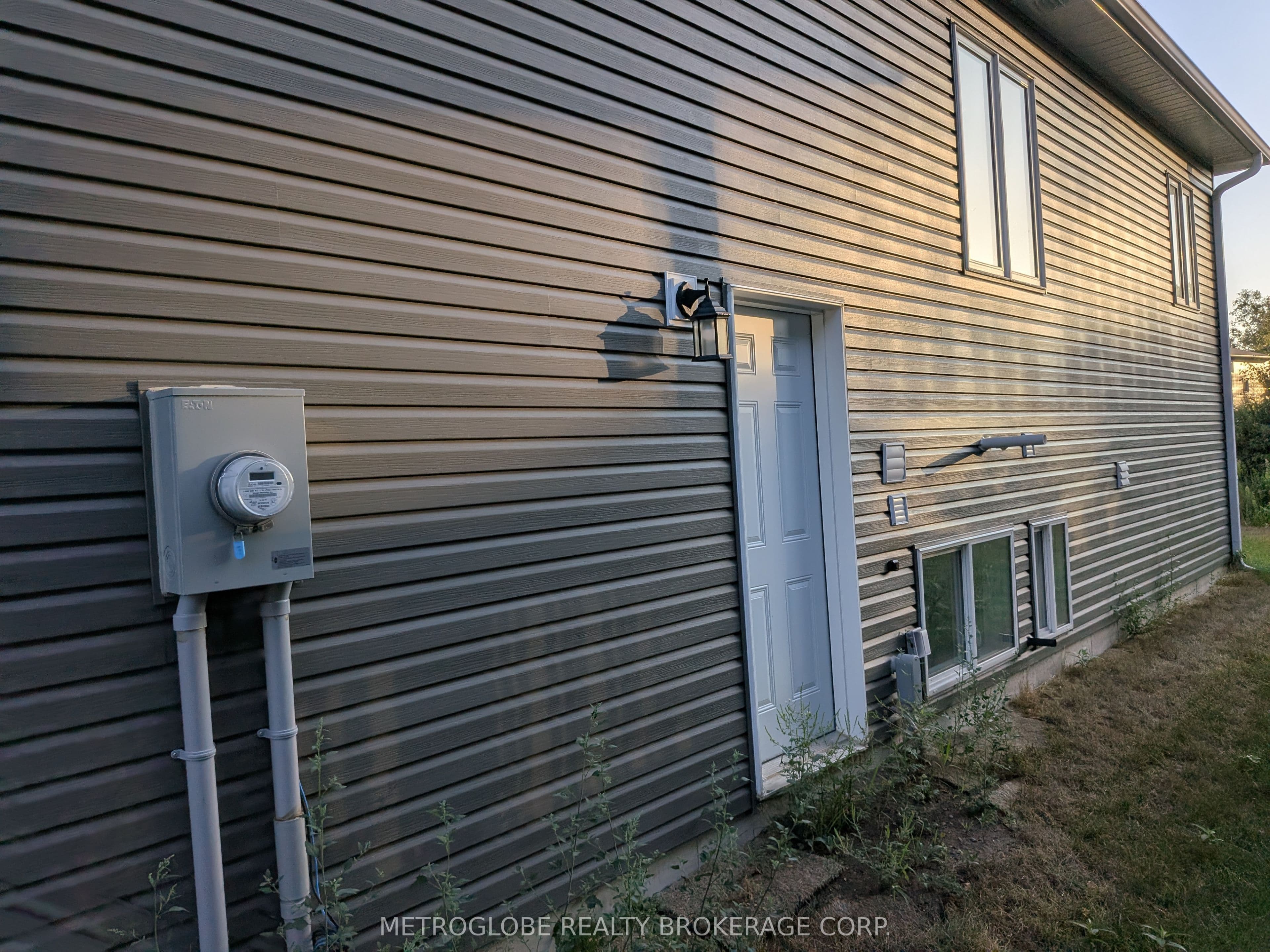 4 JOANNE Crescent, Wasaga Beach - Detached