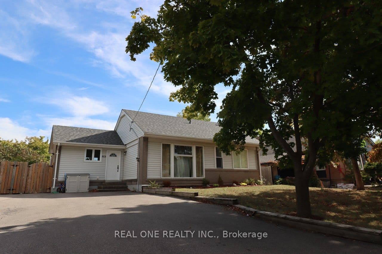 130 Mayfield Drive, Oakville, ON, 1003 - CP College Park