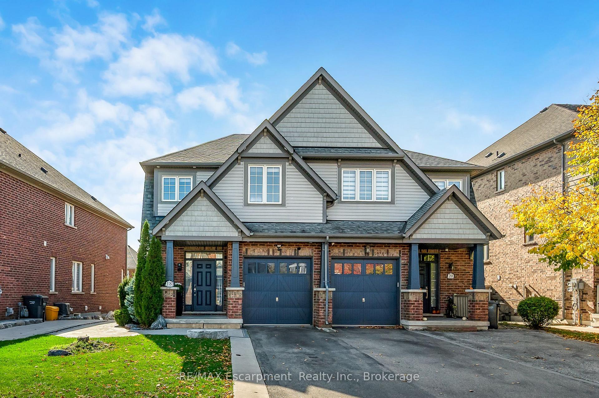 18 Autumn Arbour Road, Caledon, ON L7C 3T8