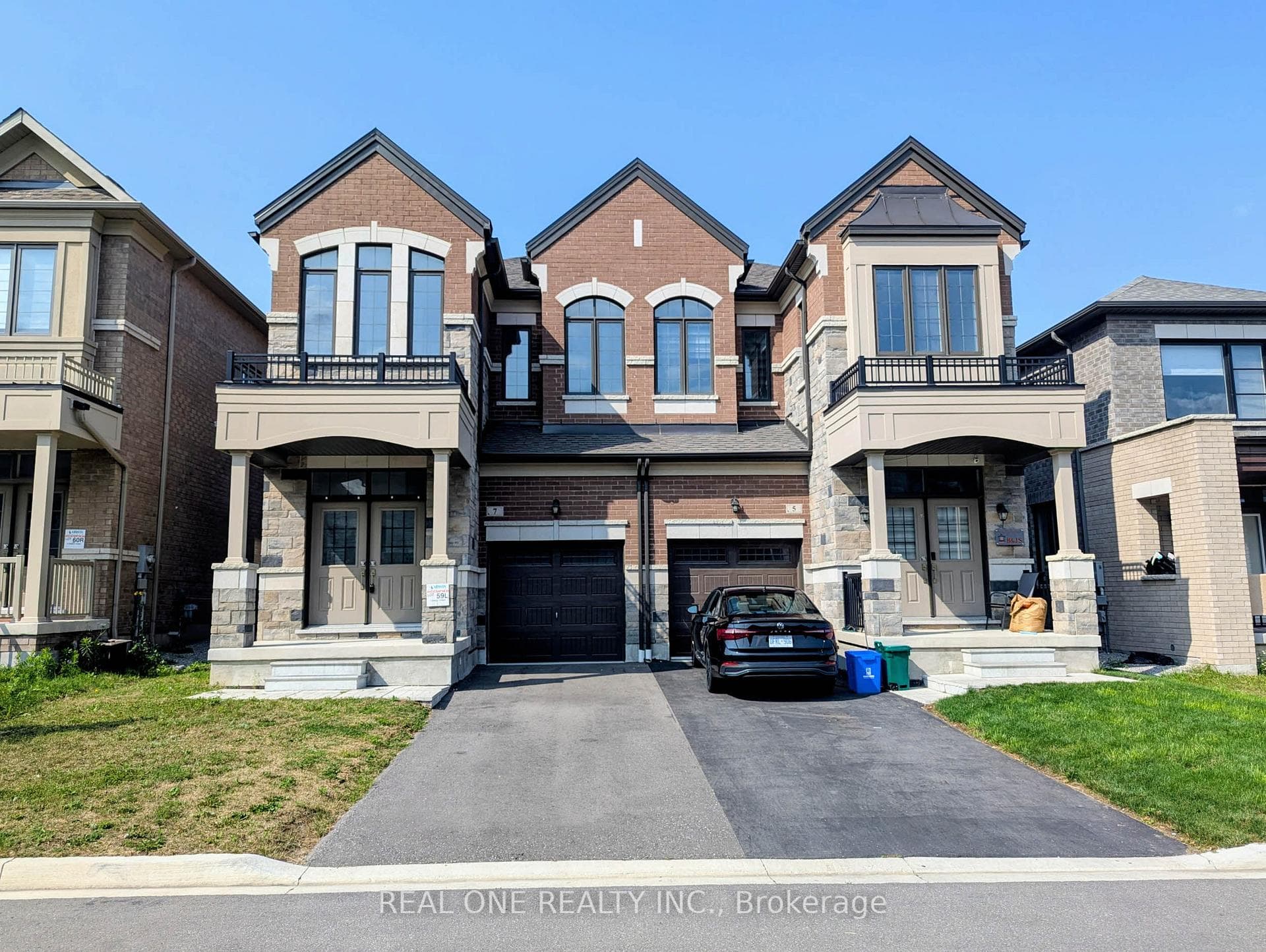 7 O'reilly Street, Whitby, ON L1P 0N7