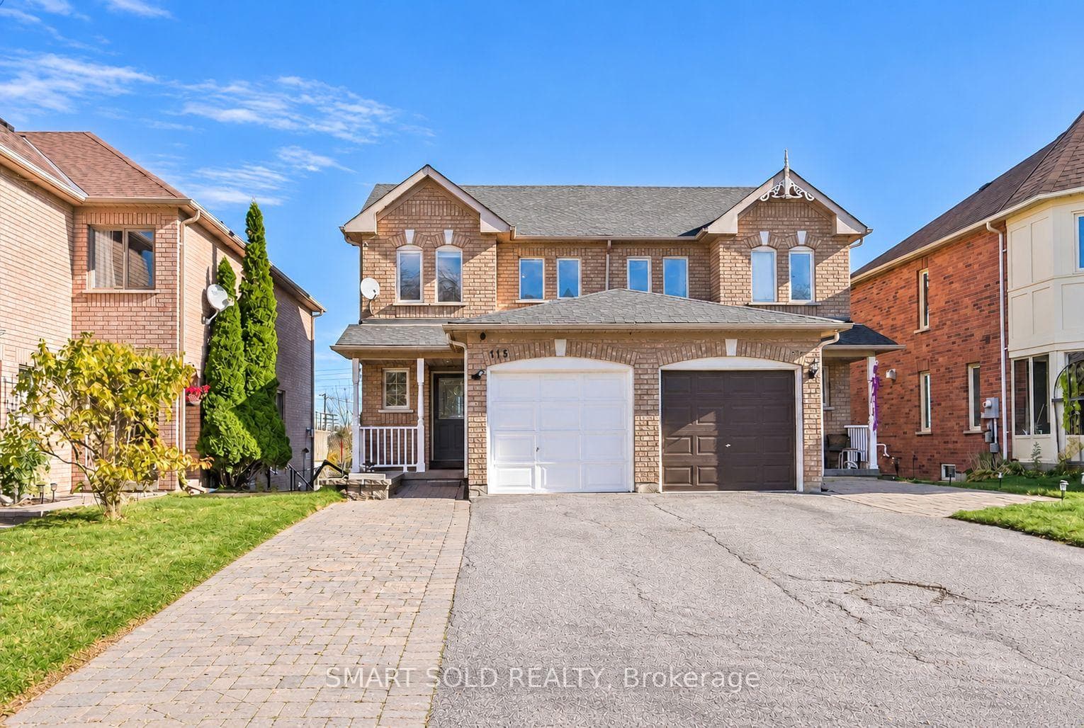 115 October Lane, Aurora, ON L4G 7A1
