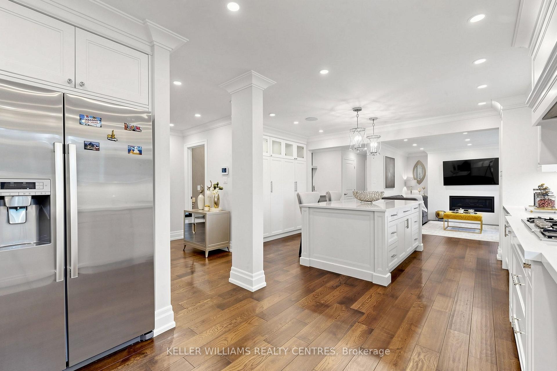 431 Kerrybrook Drive, Richmond Hill, ON L4C 5M5
