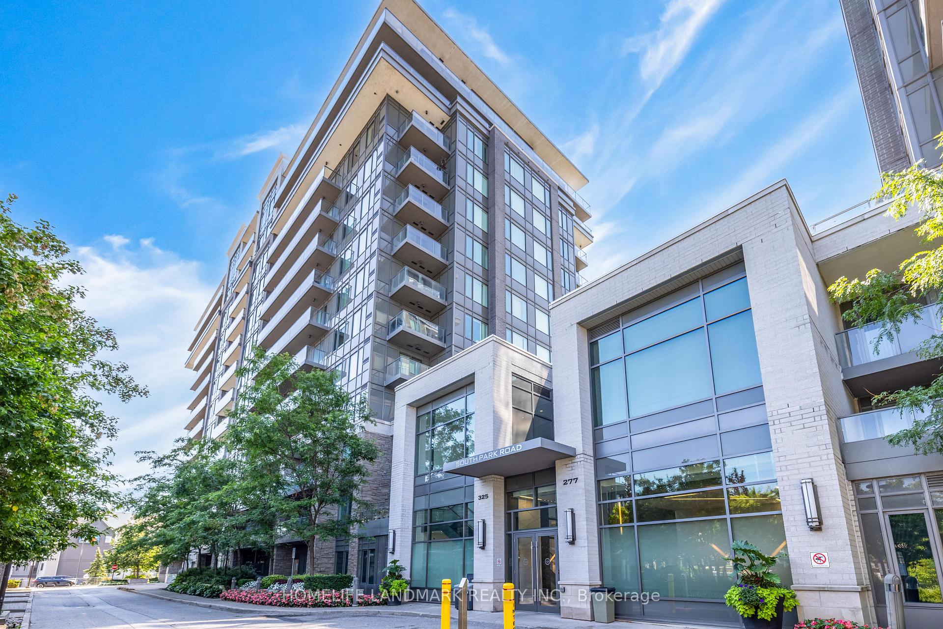 325 South Park Road 325-PH9, Markham, ON L3T 0B8