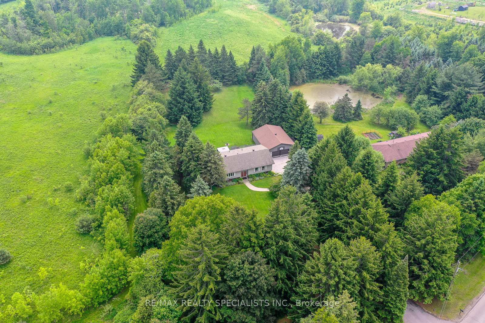 6739 Castlederg Side Road, Caledon, ON L7C 0P6