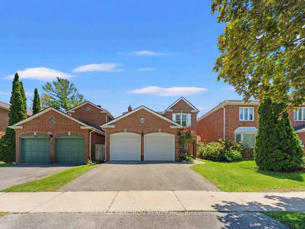 143 Spring Gate Boulevard, Vaughan, ON L4J 3B2