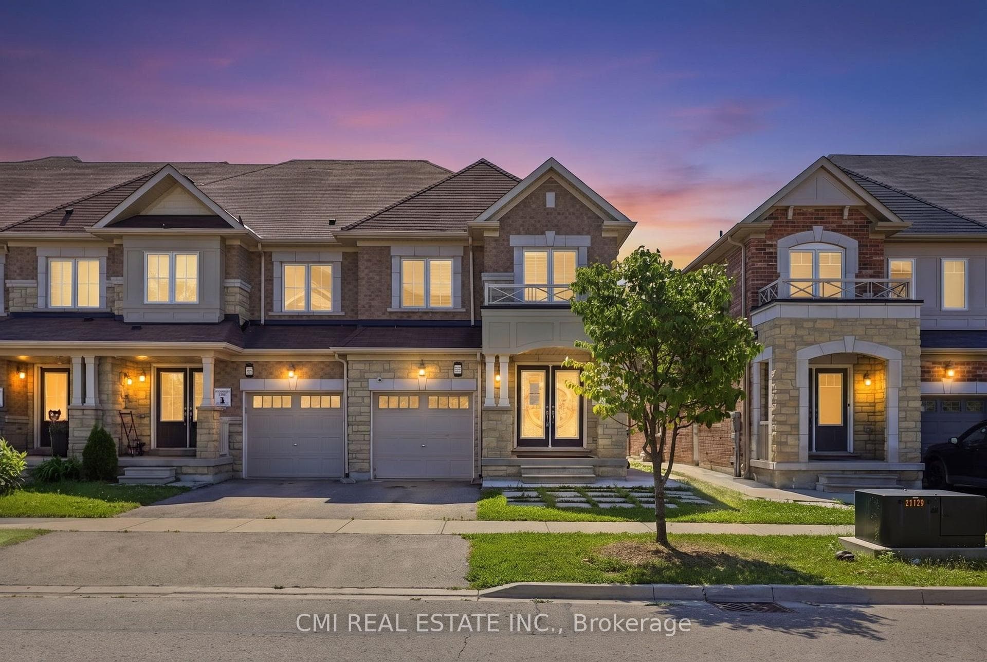 162 Golden Springs Drive, Brampton, ON L7A 4N9