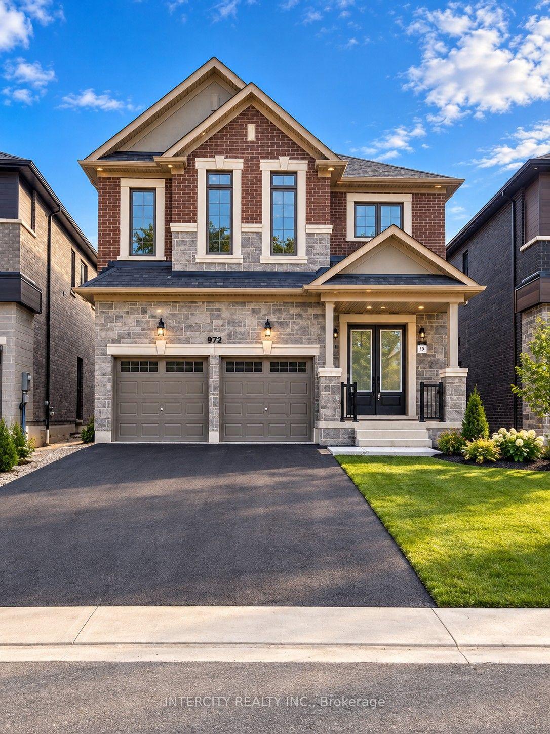 72 Caddie Crescent, Vaughan, ON L6A 4R5