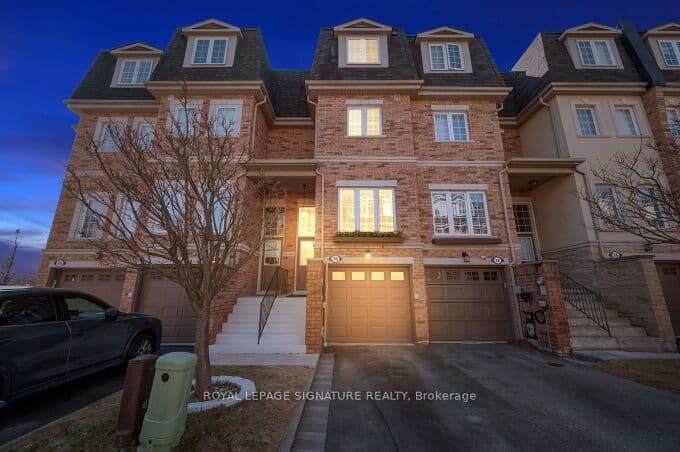 435 Hensall Circle, Mississauga, ON, Cooksville