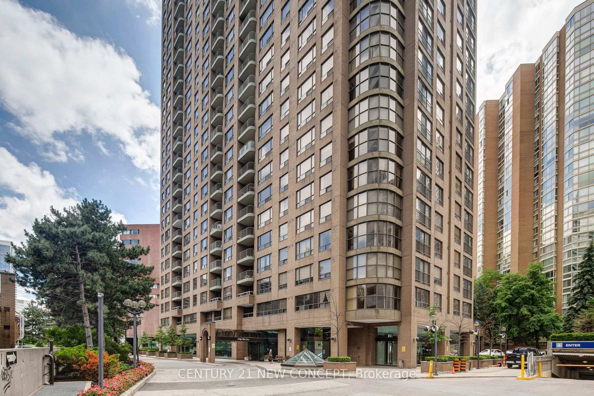 100 Upper Madison Avenue 2601, Toronto, ON M2N 6M4