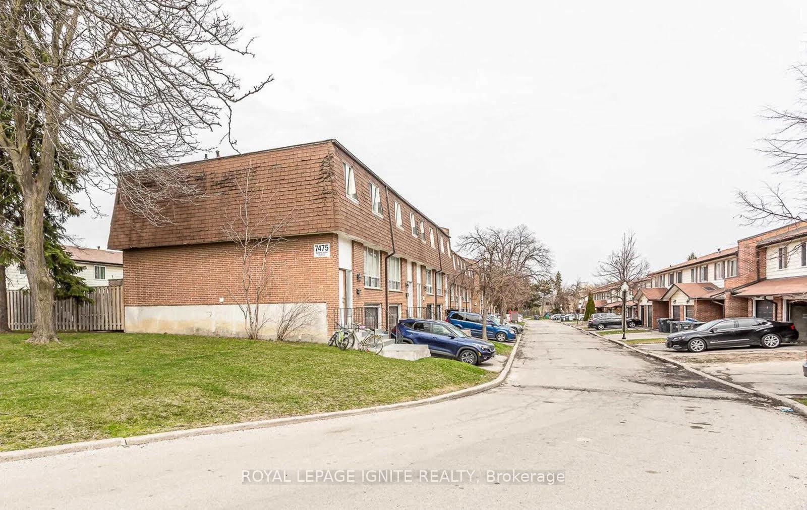 7475 Goreway Drive 52, Mississauga, ON L4T 3T3