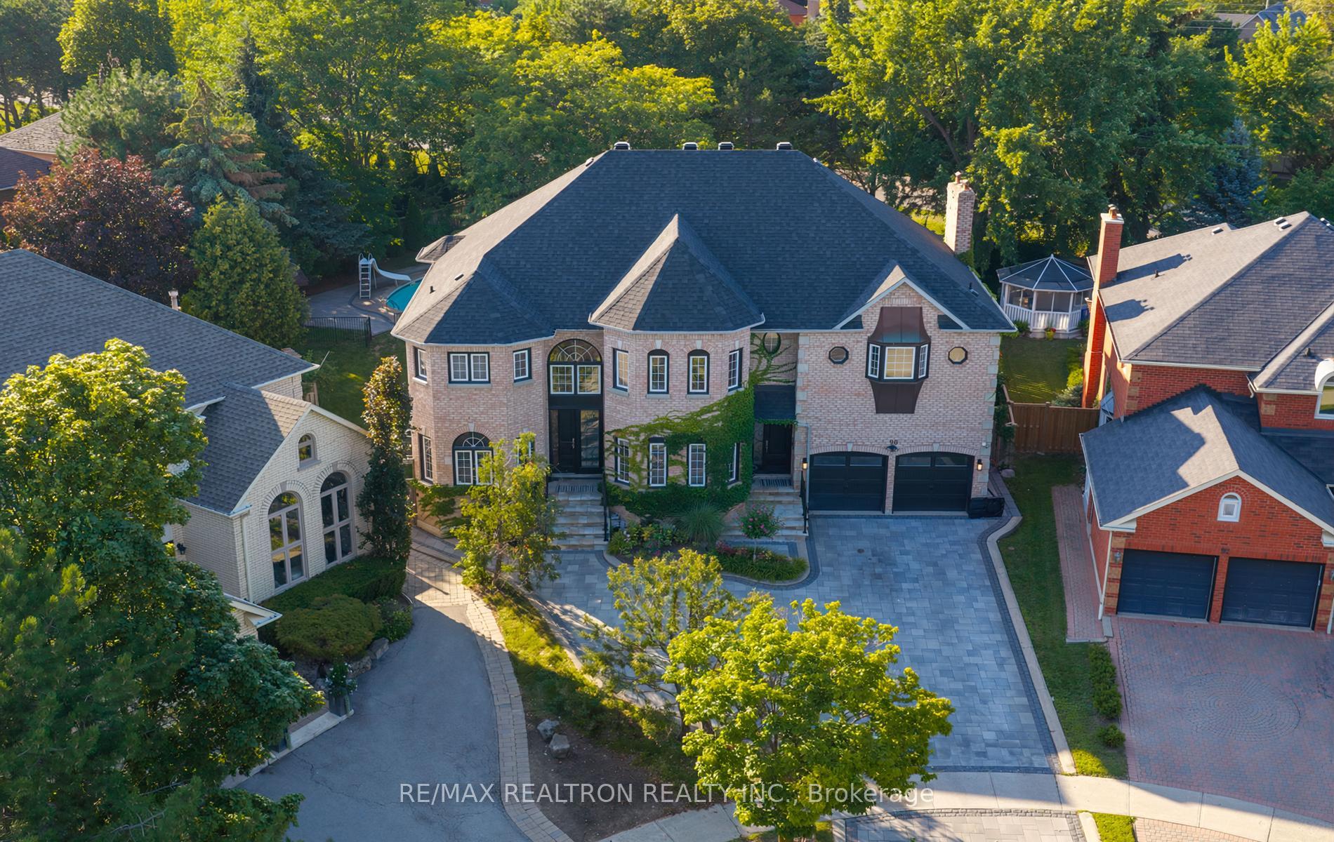 96 Markwood Lane, Vaughan, ON L4J 7K7