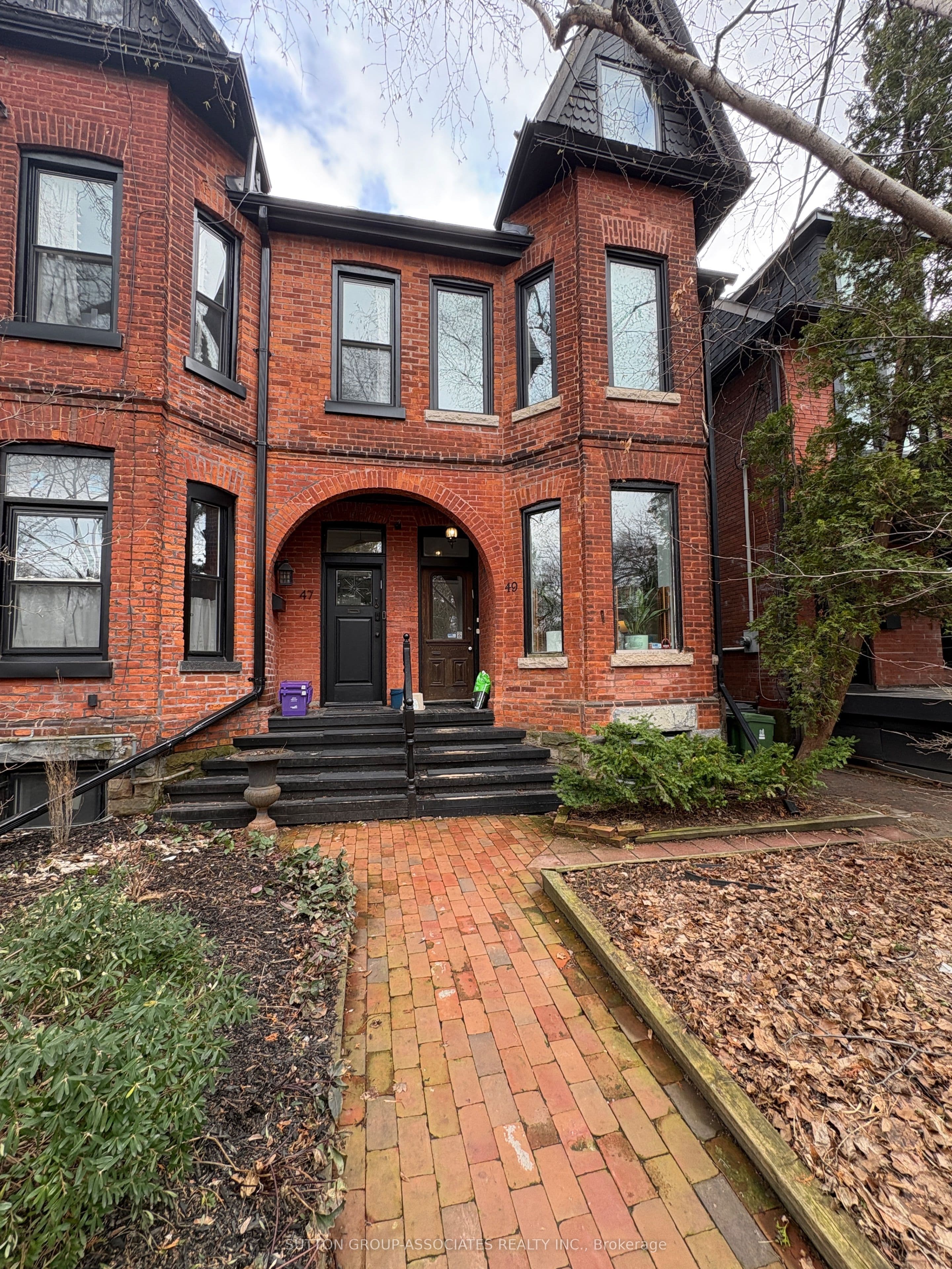 49 Olive Avenue, Toronto, ON, Annex
