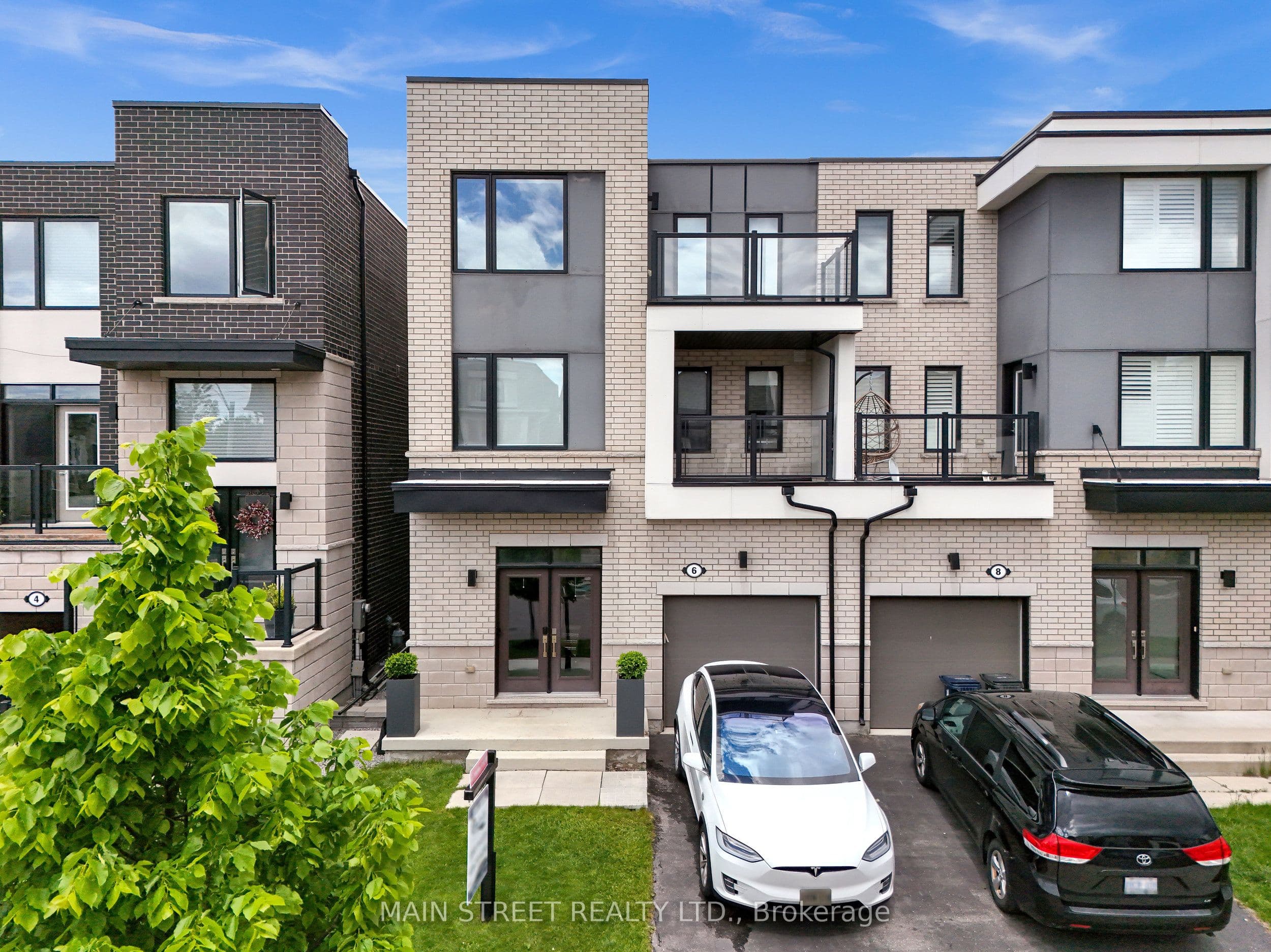 6 Vaudeville Drive, Toronto, ON, Alderwood