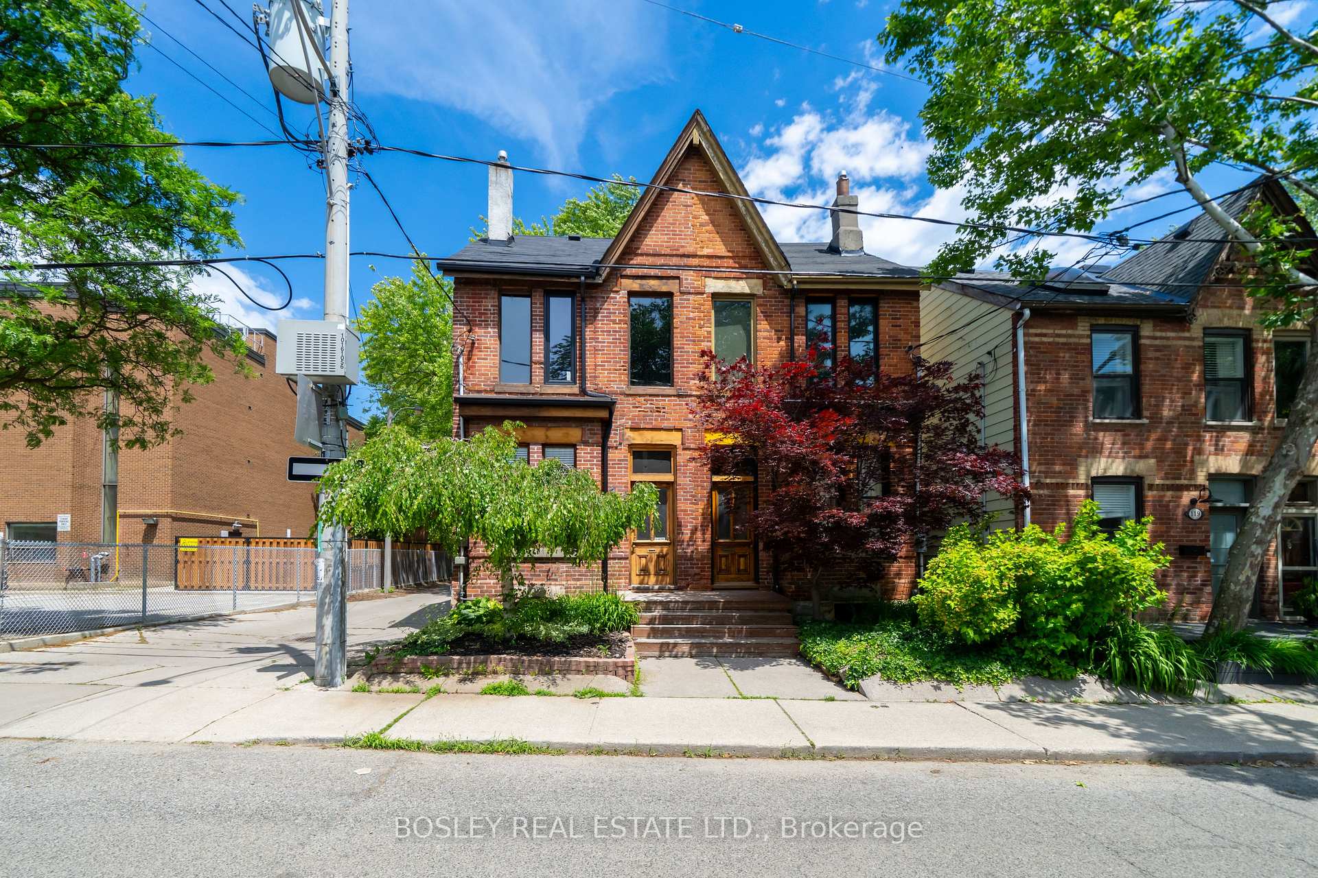 123 Hamilton Street, Toronto E01, ON M4M 2C7