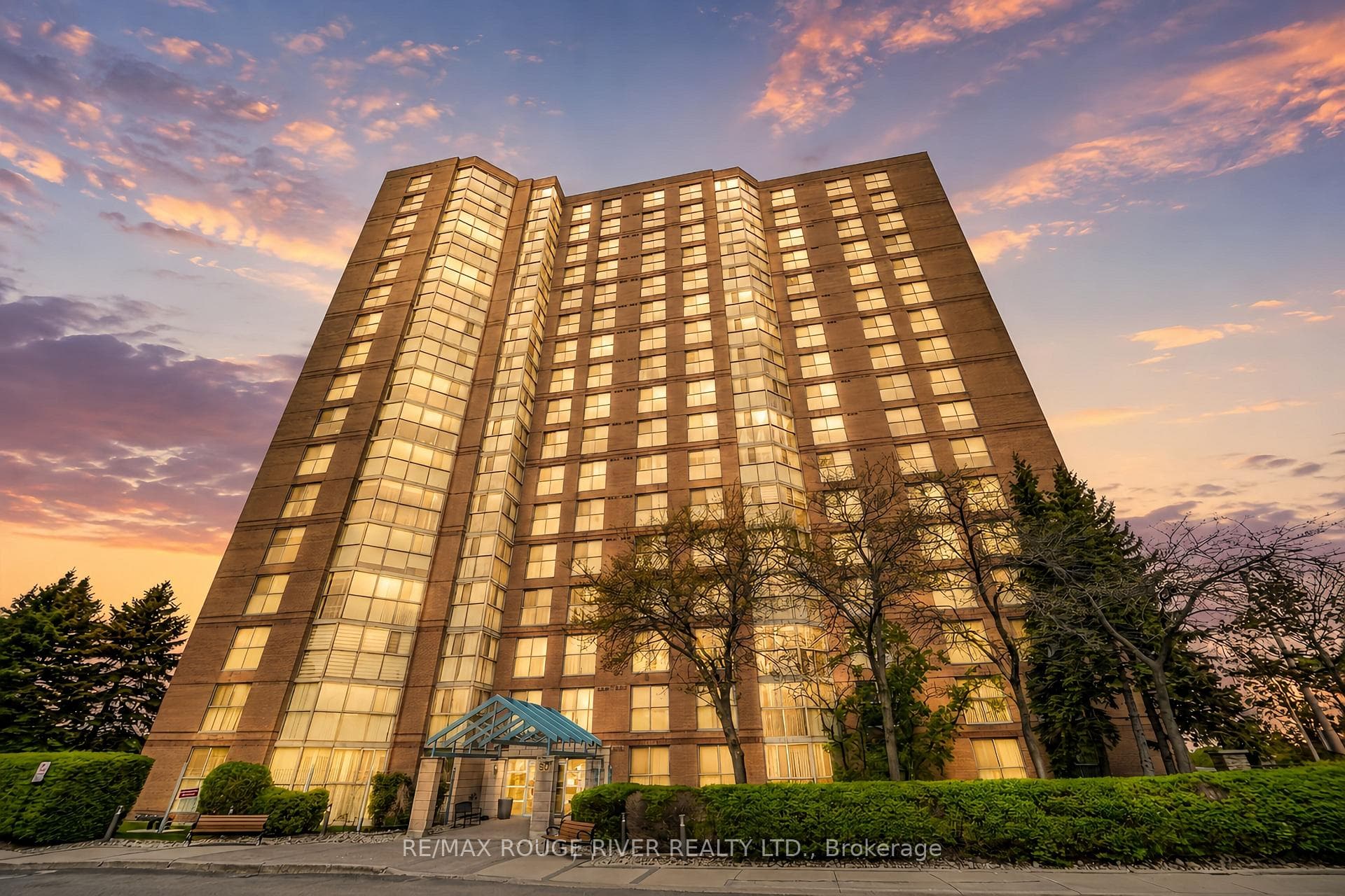 90 Dale Avenue 1706, Toronto, ON M1J 3N4