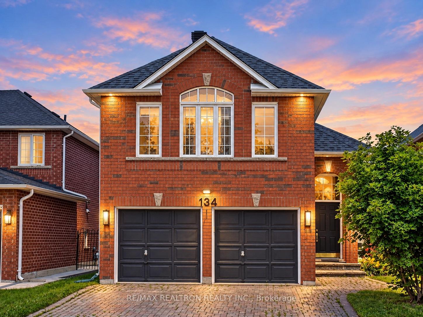 134 Humberland Drive, Richmond Hill, ON L4E 3Y7