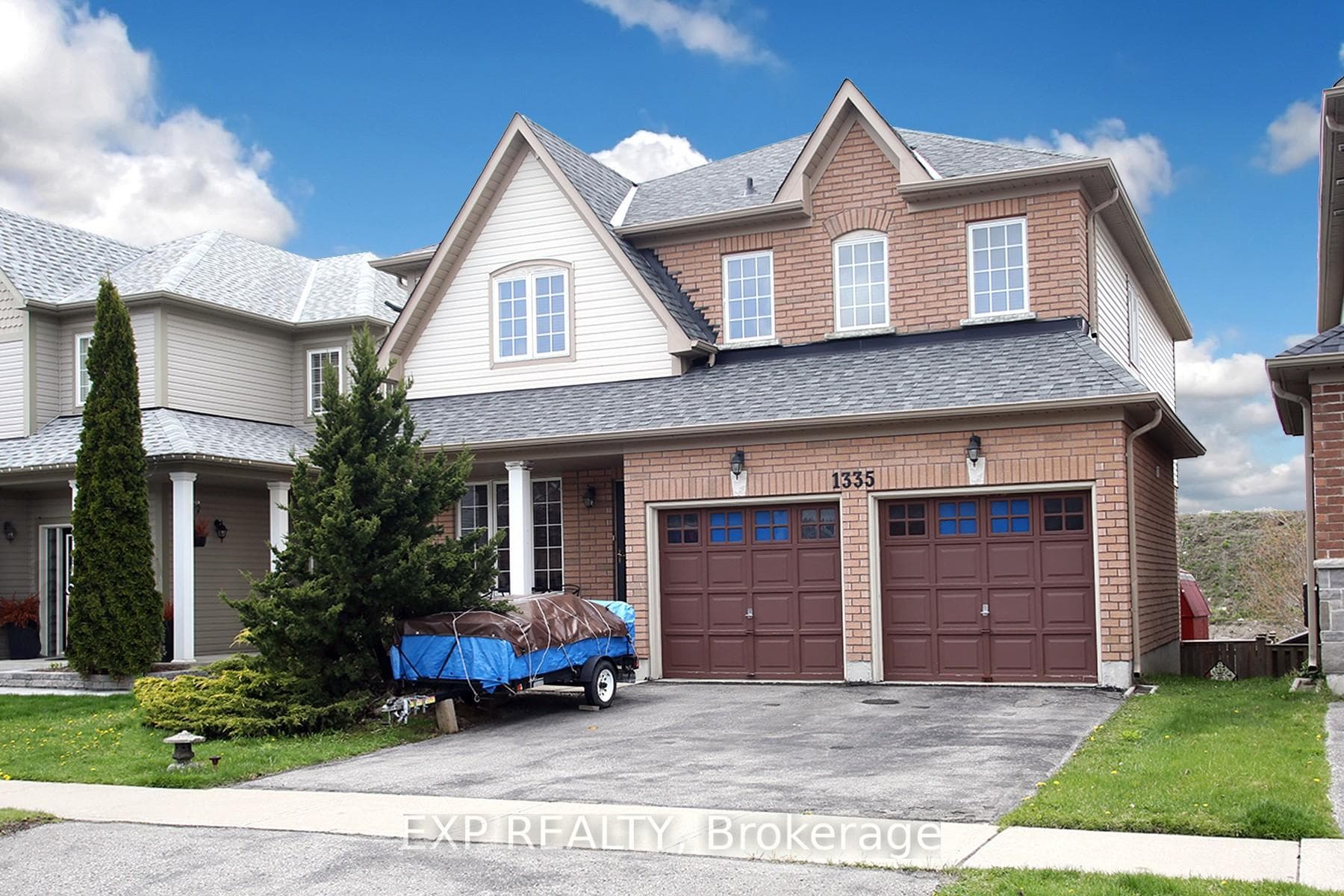 1335 Langley Circle, Oshawa, ON L1K 0E2
