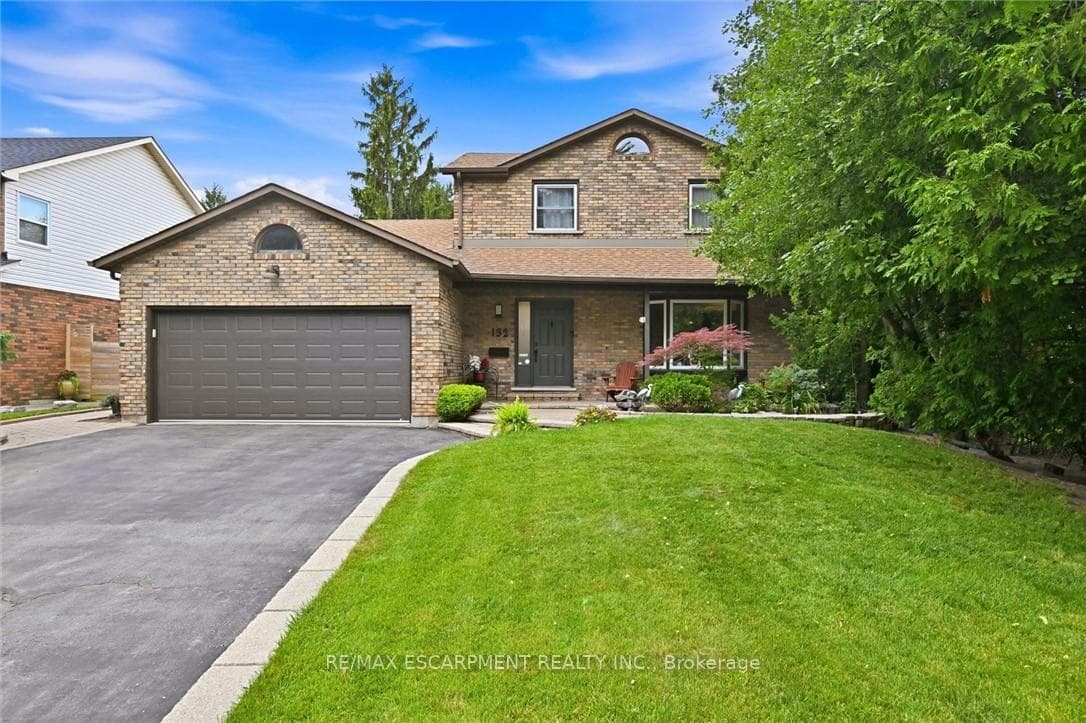 132 Hampton Heath Road, Burlington, ON L7L 4N9